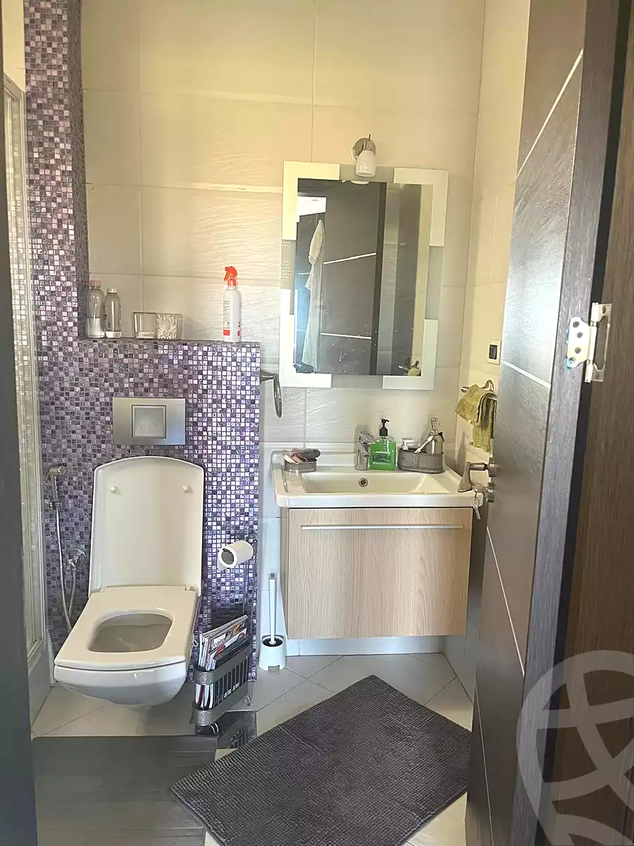 https://aqarmap.com.eg/ar/listing/7238055-for-rent-cairo-el-sheikh-zayed-city-compounds-kmbwnd-ljry-swdyk