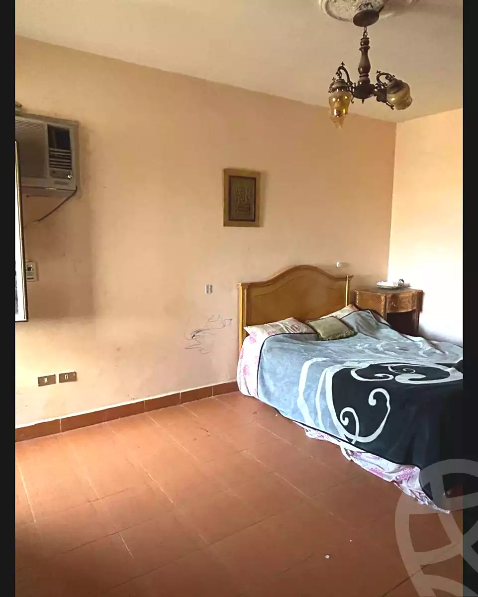 https://aqarmap.com.eg/ar/listing/7238130-for-sale-cairo-el-sheikh-zayed-city-compounds-hadayek-el-mohandiseen