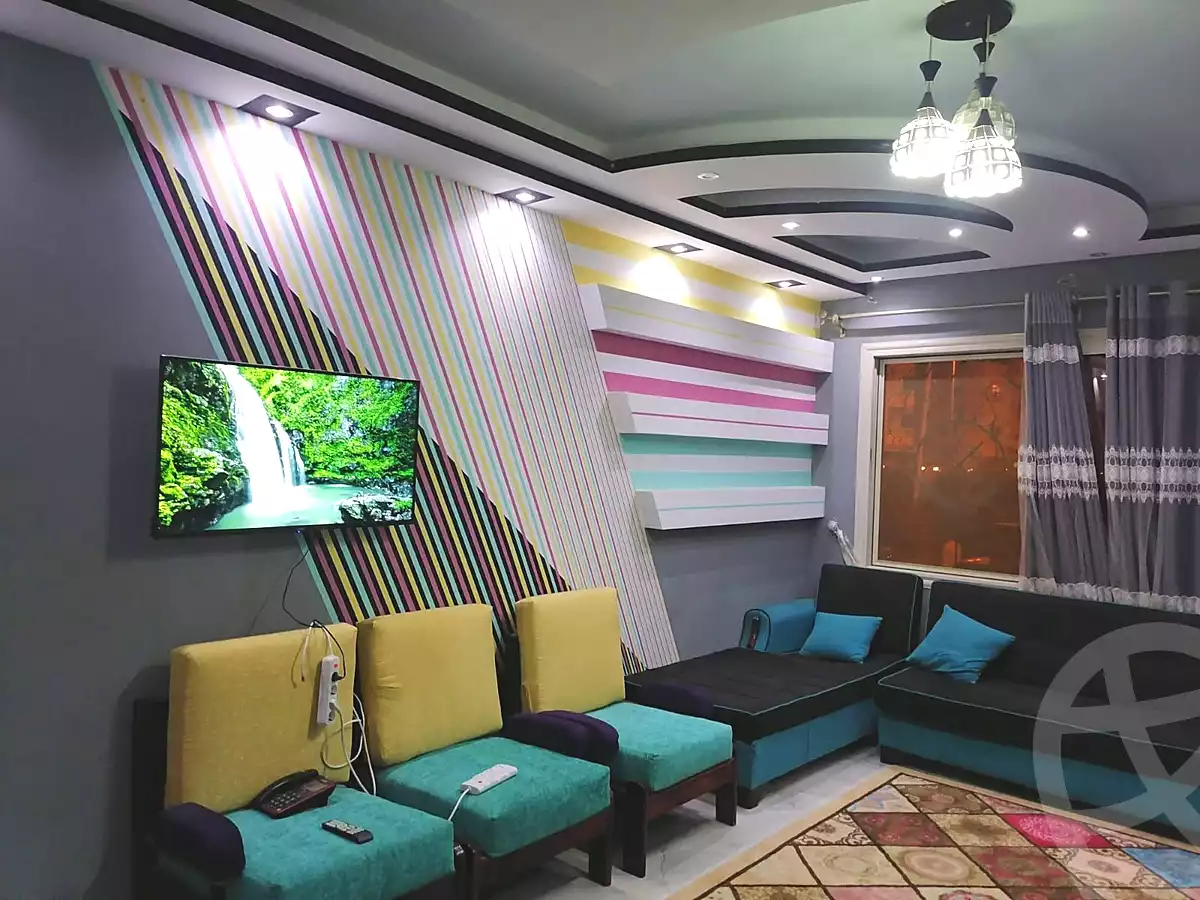https://aqarmap.com.eg/ar/listing/7238152-for-rent-cairo-el-sheikh-zayed-city-el-hay-elthamen-area-1