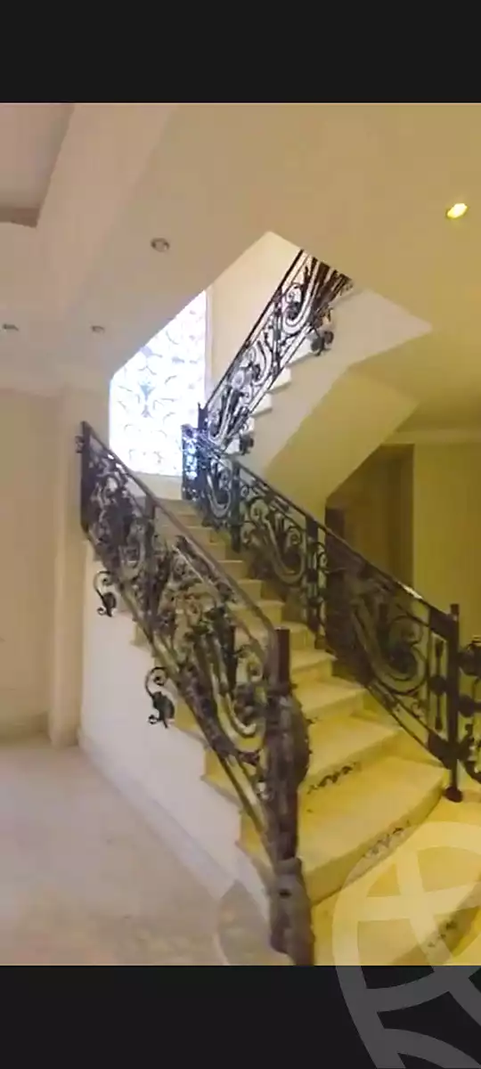 https://aqarmap.com.eg/ar/listing/7238215-for-sale-cairo-new-cairo-south-investors-al-gezira-st