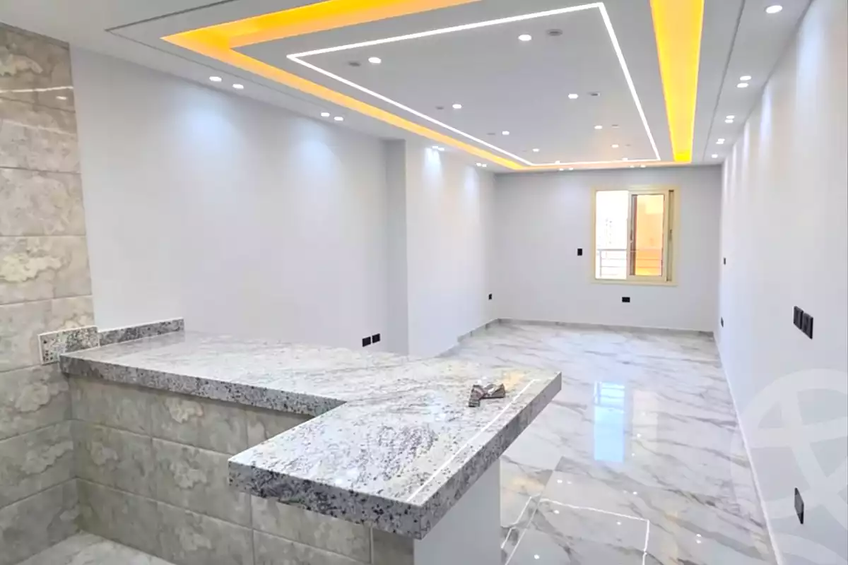 https://aqarmap.com.eg/ar/listing/7238228-for-rent-alexandria-moharram-bey