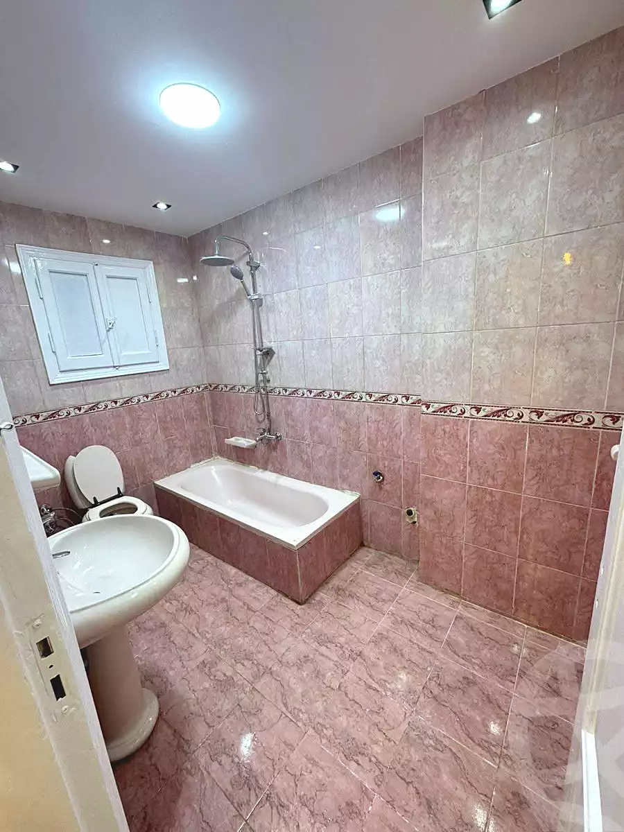 https://aqarmap.com.eg/en/listing/7238462-for-sale-alexandria-miami