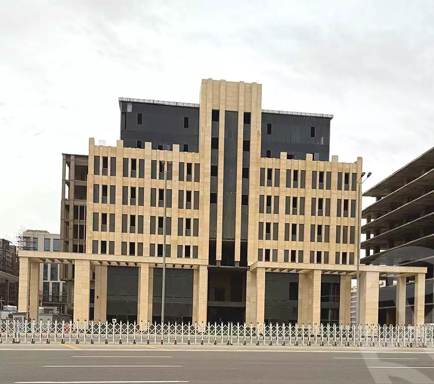 https://aqarmap.com.eg/ar/listing/7238598-for-sale-cairo-new-administrative-capital-lhy-lmly-citadel-commercial-complex-sorouh