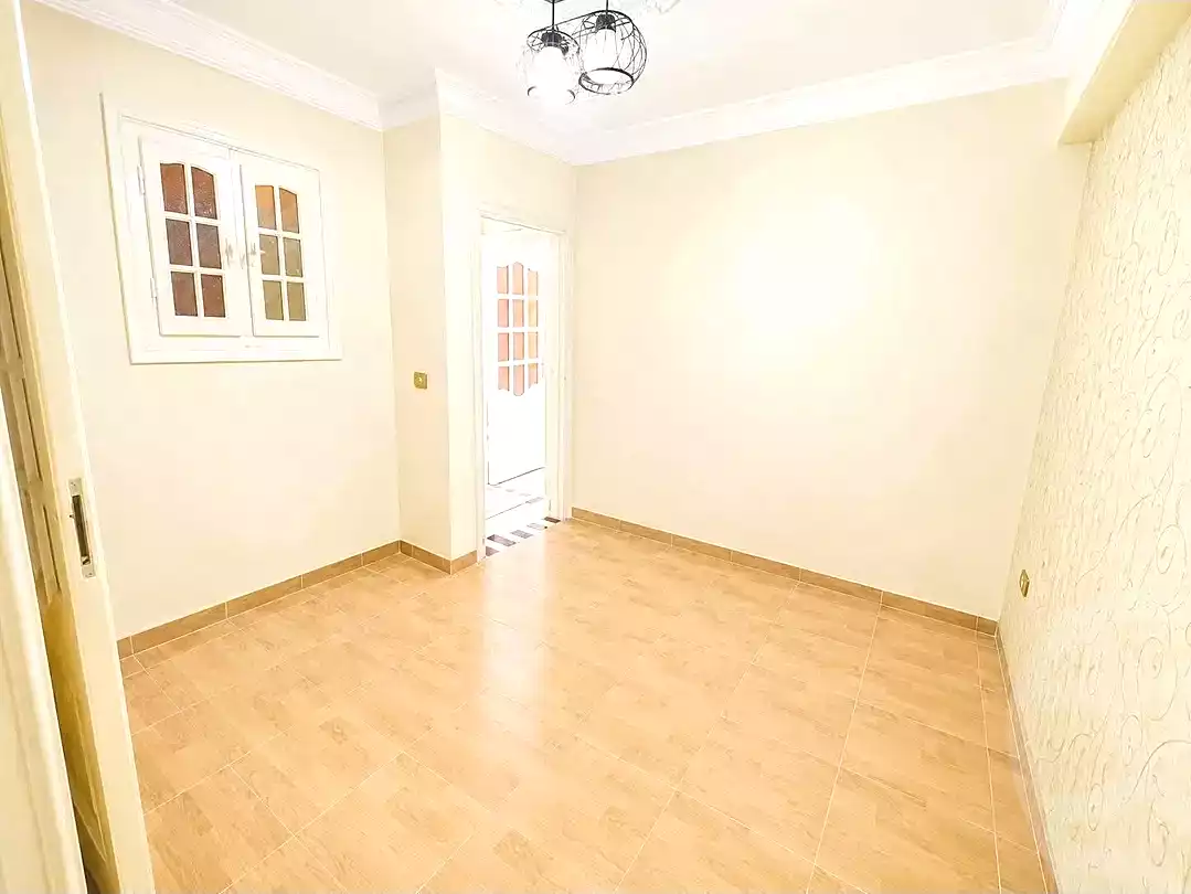 https://aqarmap.com.eg/ar/listing/7238953-for-sale-alexandria-camp-cesar-port-said-street