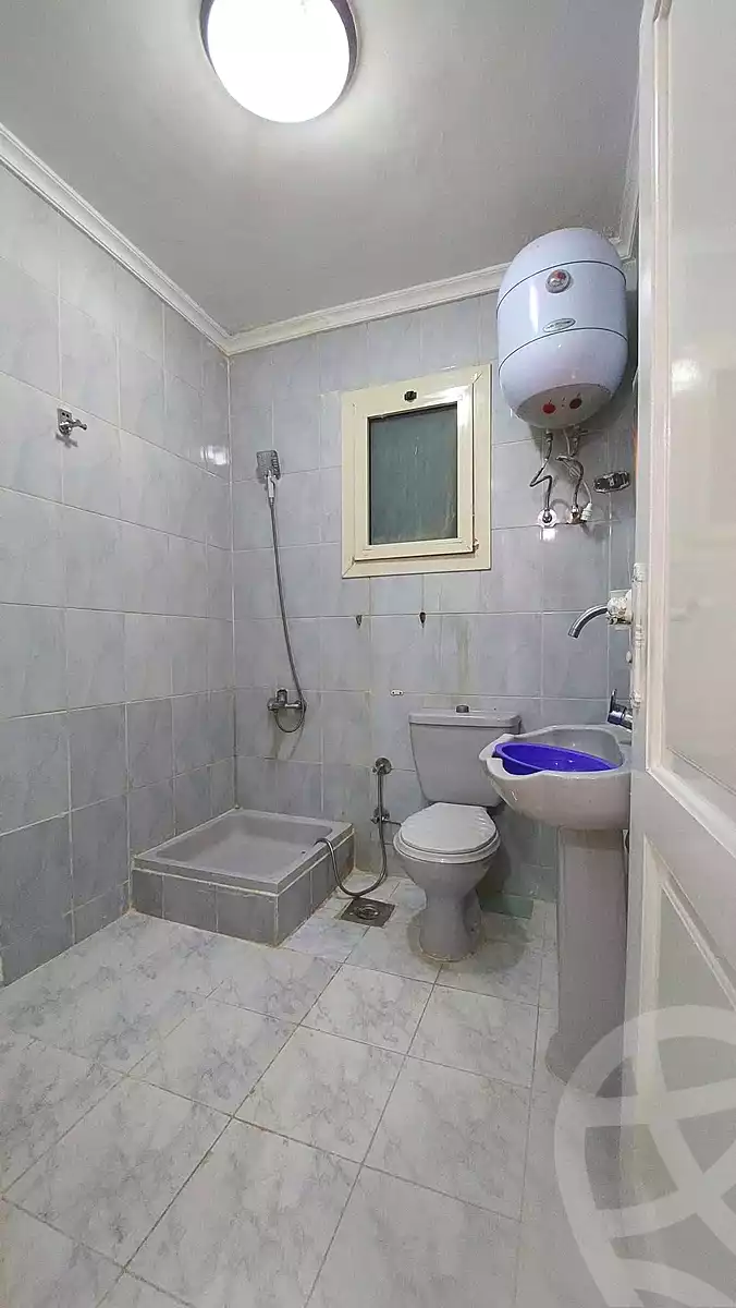 https://aqarmap.com.eg/ar/listing/7238972-for-sale-alexandria-al-agamy-shataa-el-nakheel