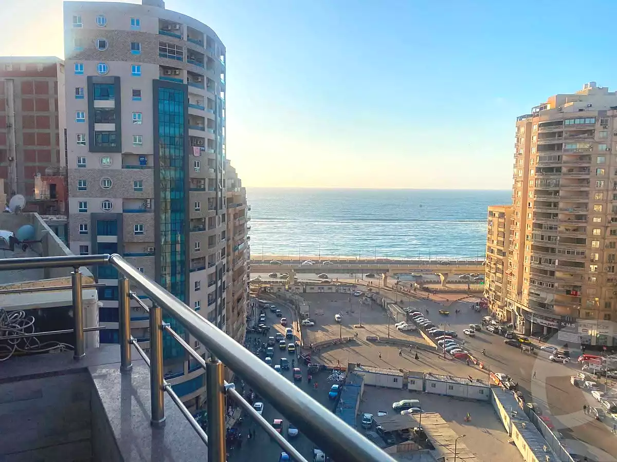 https://aqarmap.com.eg/ar/listing/7238985-for-sale-alexandria-sydy-bshr-sydy-bshr-bhry-shr-mhmd-njyb
