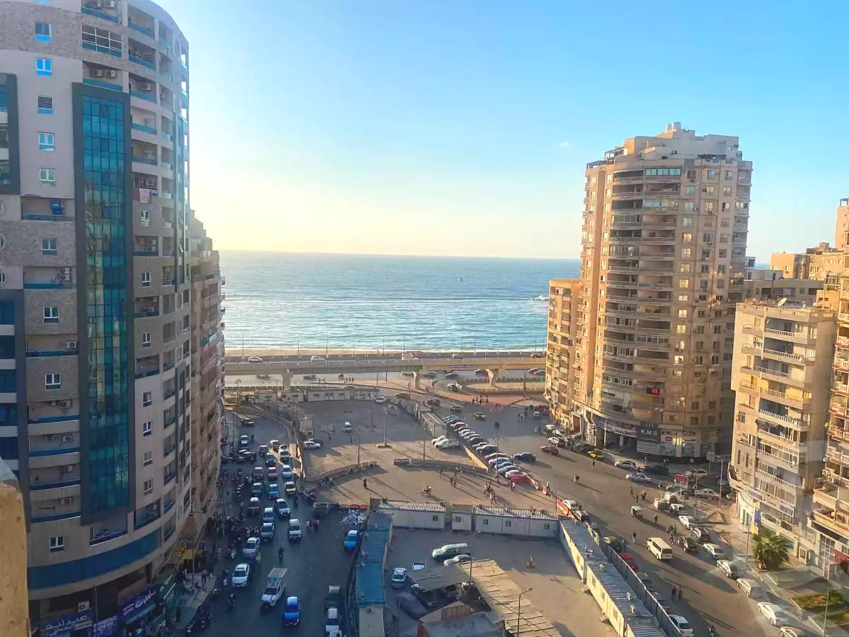 https://aqarmap.com.eg/ar/listing/7238985-for-sale-alexandria-sydy-bshr-sydy-bshr-bhry-shr-mhmd-njyb