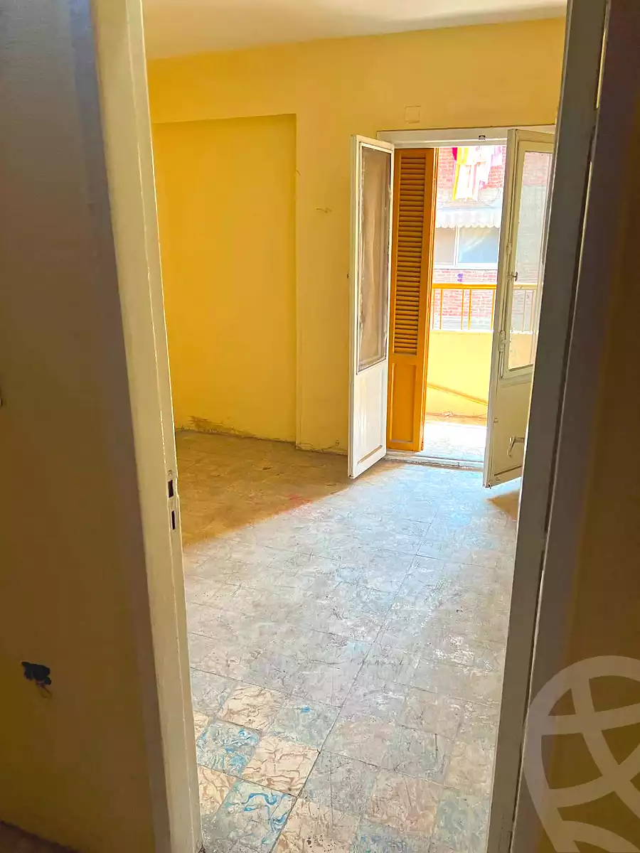 https://aqarmap.com.eg/en/listing/7239063-for-sale-cairo-helwan-hadayek-helwan-gamal-abd-el-nasir