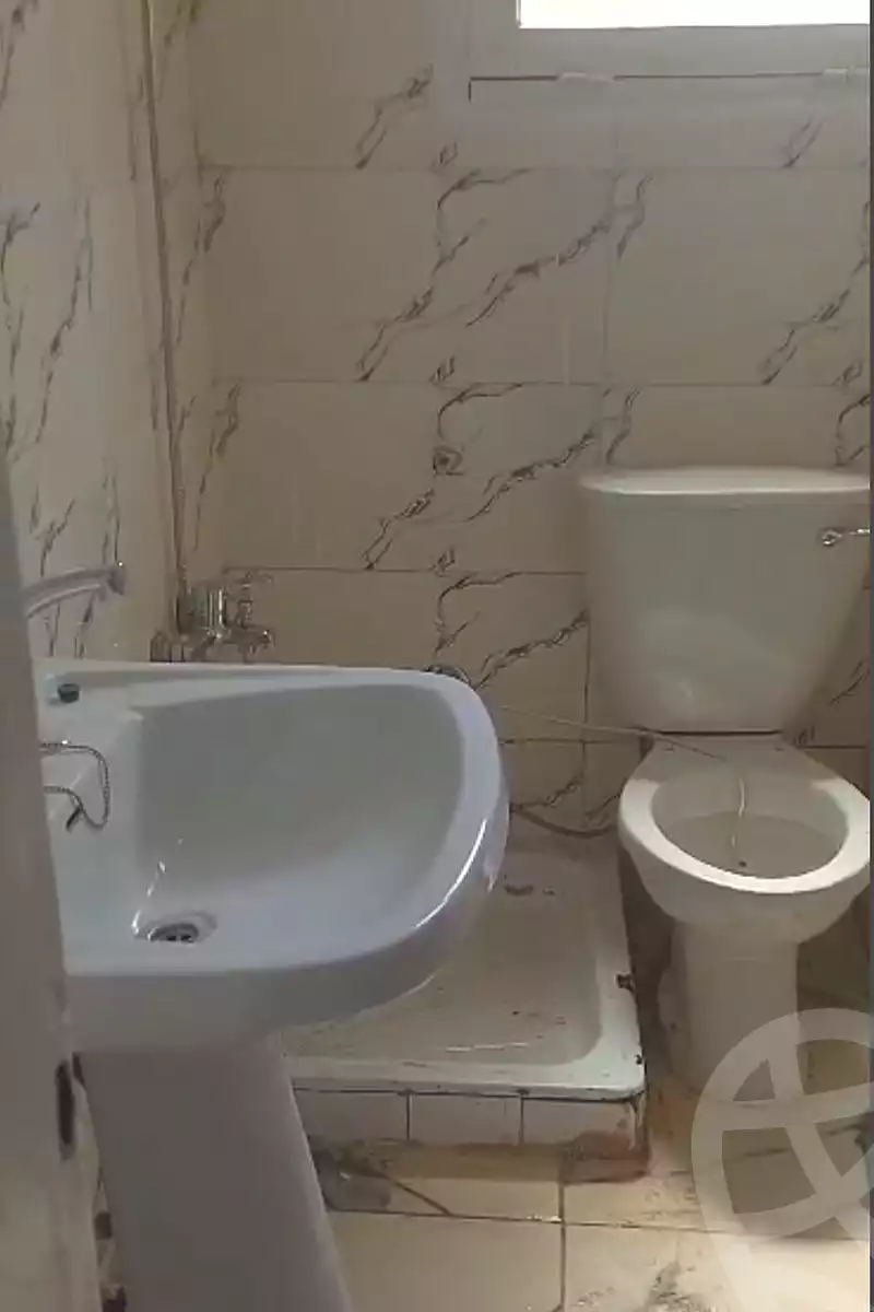 https://aqarmap.com.eg/en/listing/7239130-for-sale-alexandria-al-agamy-el-hanouvel