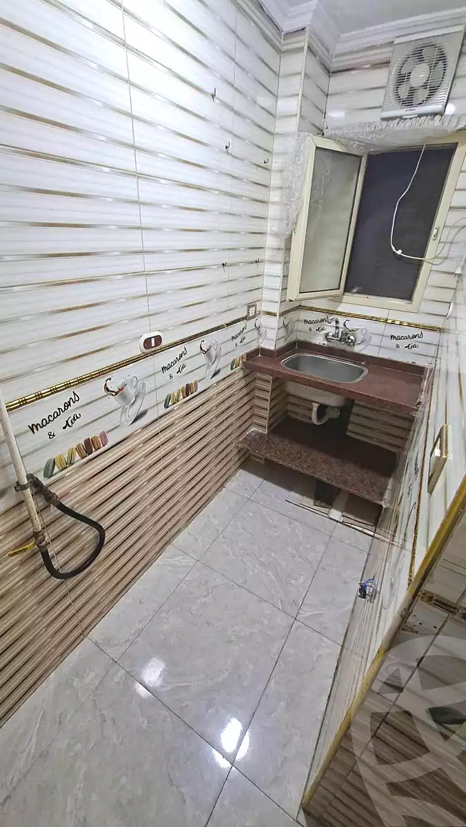 https://aqarmap.com.eg/ar/listing/7239149-for-rent-alexandria-bahray-el-anfoshy-al-shamrali-st