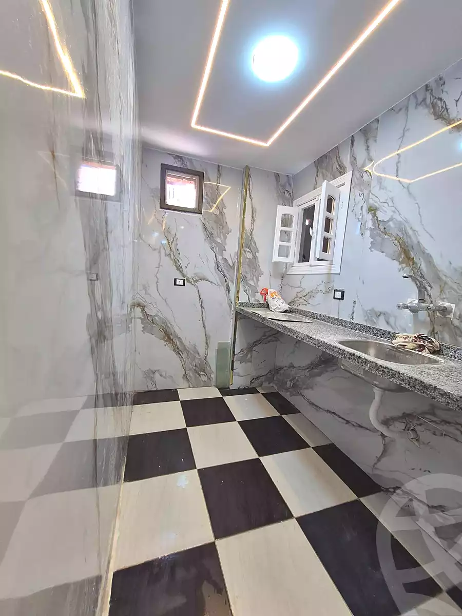 https://aqarmap.com.eg/ar/listing/7239194-for-sale-alexandria-al-agamy-bw-ywsf
