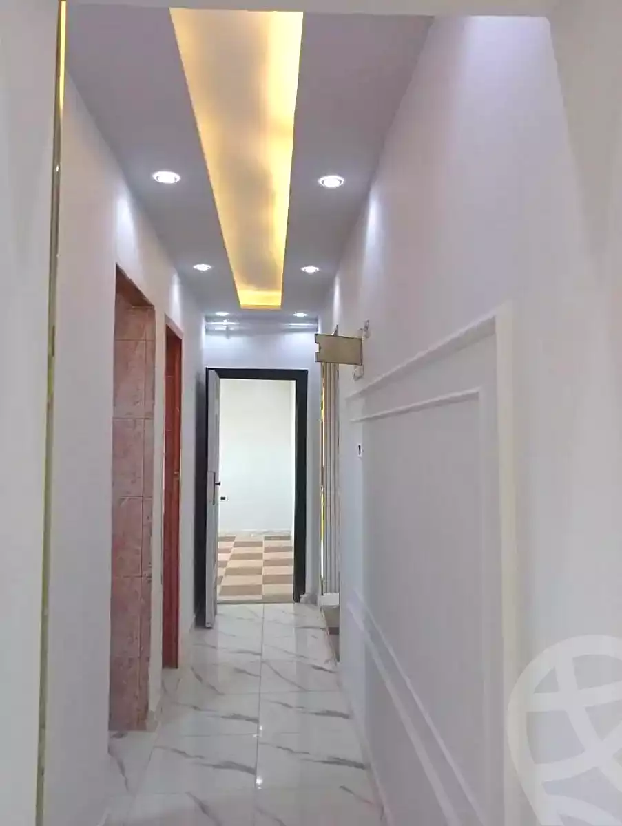 https://aqarmap.com.eg/ar/listing/7239219-for-sale-alexandria-sydy-bshr-sydy-bshr-bhry-shr-mhmwd-l-yswy