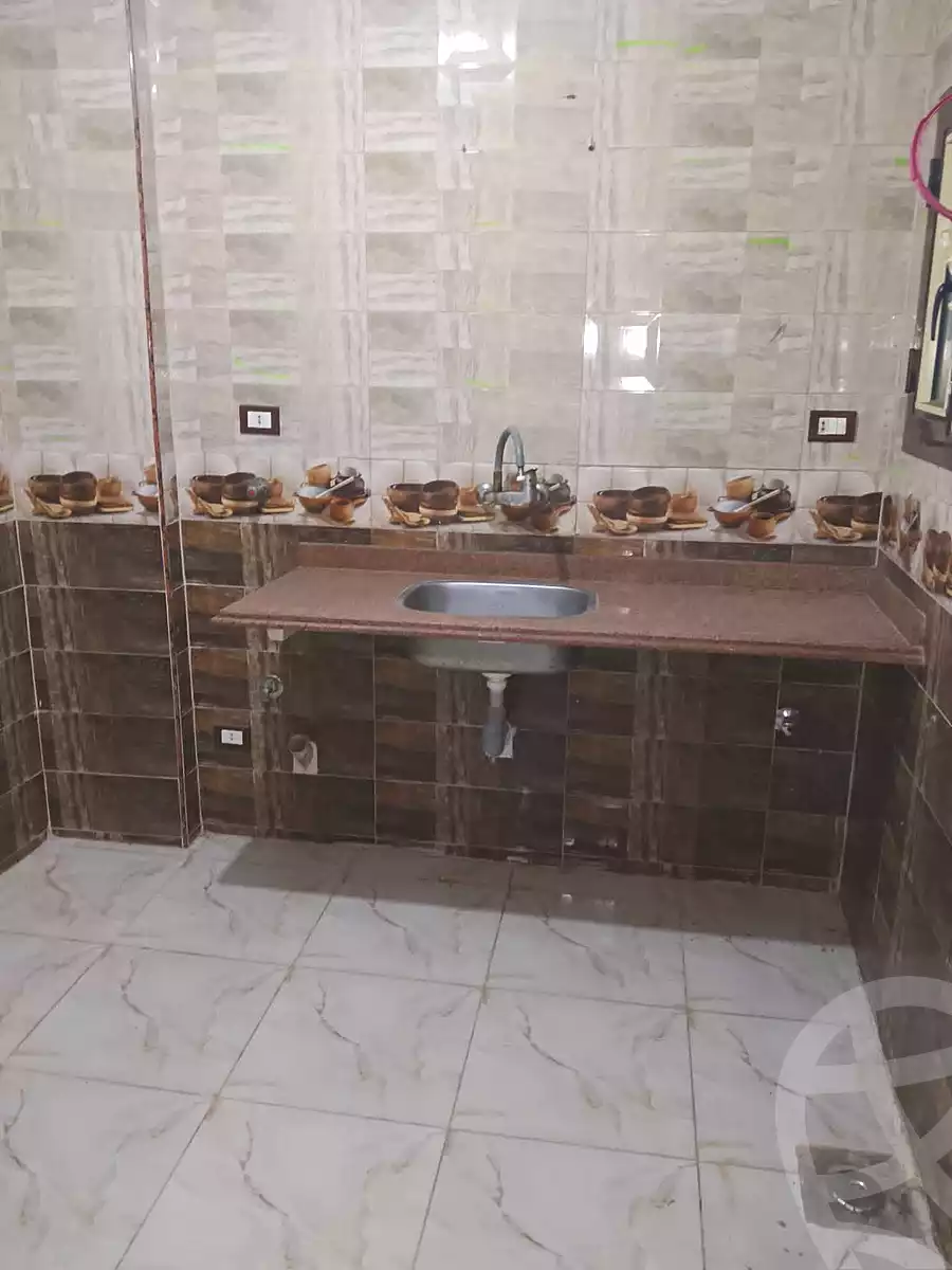 https://aqarmap.com.eg/ar/listing/7239225-for-rent-alexandria-al-agamy-bw-ywsf