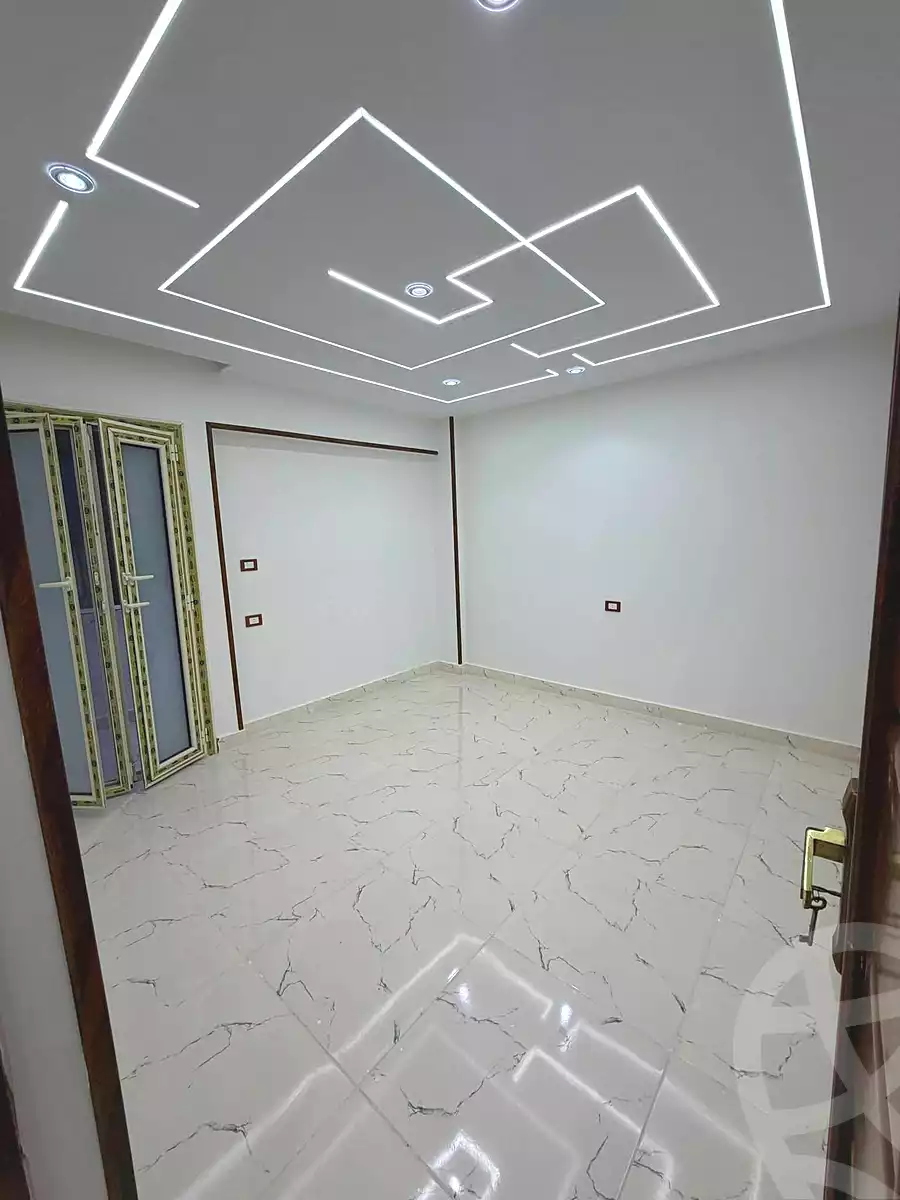 https://aqarmap.com.eg/ar/listing/7239278-for-sale-alexandria-lsywf-el-falki