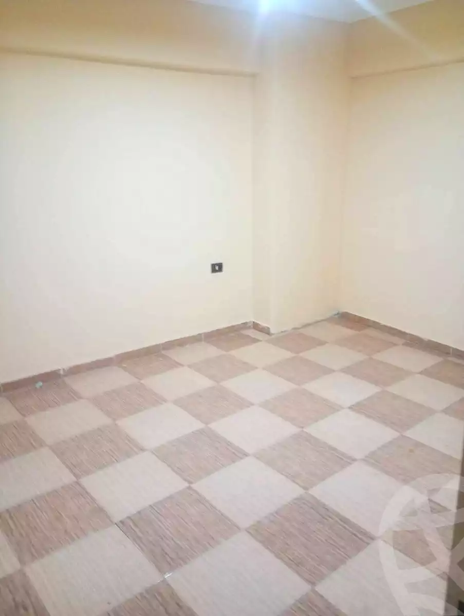 https://aqarmap.com.eg/ar/listing/7239286-for-rent-alexandria-miami