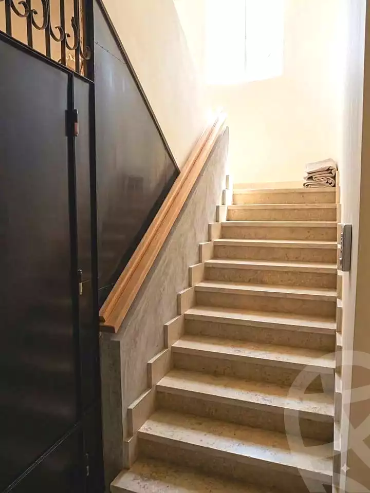 https://aqarmap.com.eg/en/listing/7239357-for-sale-cairo-15th-of-may-family-housing