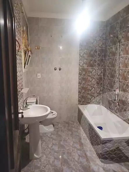 https://aqarmap.com.eg/ar/listing/7239364-for-rent-cairo-hadayek-el-ahram-area-f