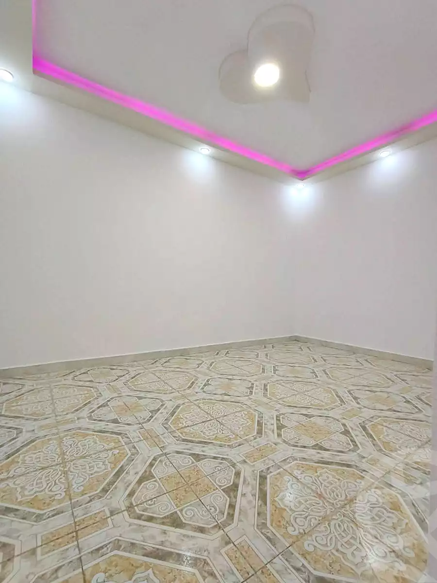https://aqarmap.com.eg/ar/listing/7239400-for-sale-cairo-helwan-mohamed-sayed-ahmed-st
