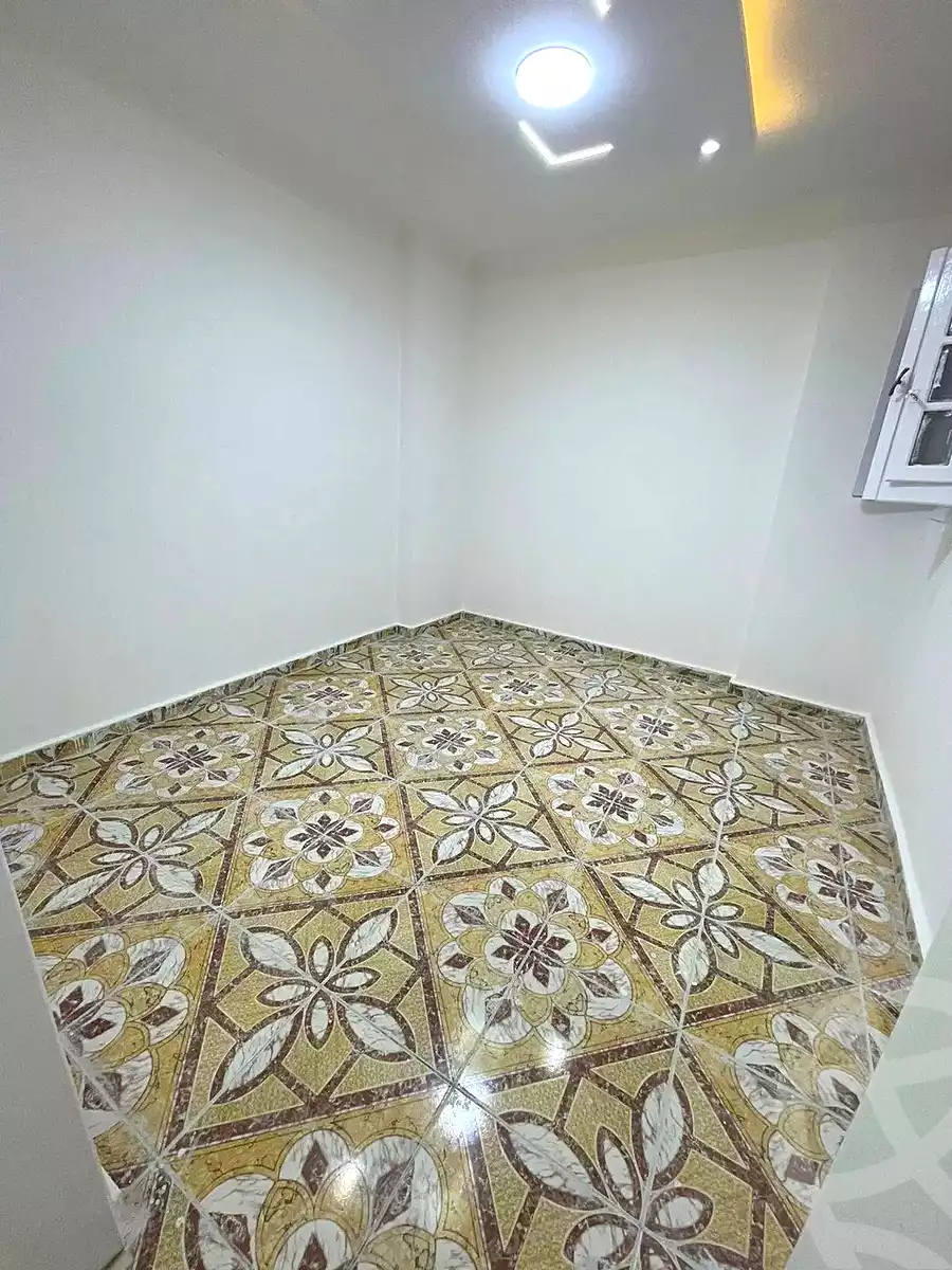 https://aqarmap.com.eg/en/listing/7239431-for-sale-alexandria-el-asafra-shr-45