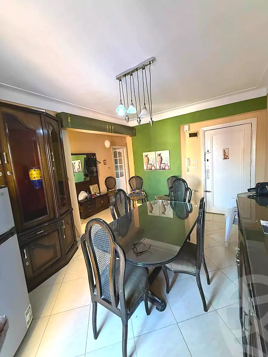 https://aqarmap.com.eg/ar/listing/7239463-for-sale-alexandria-sydy-bshr-sydy-bshr-bhry-shr-mhmwd-l-yswy