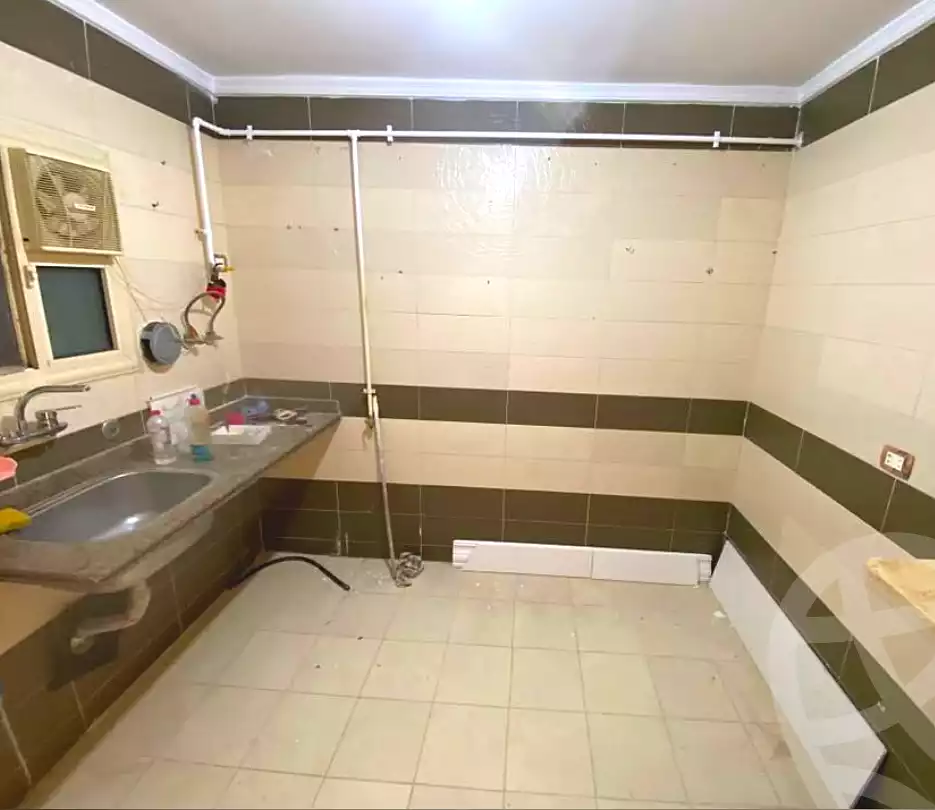https://aqarmap.com.eg/en/listing/7239510-for-sale-alexandria-camp-cesar