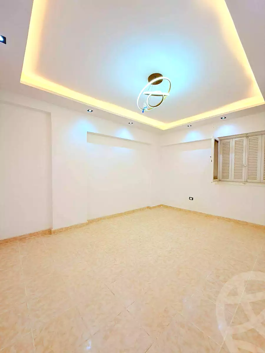 https://aqarmap.com.eg/ar/listing/7239581-for-sale-alexandria-al-agamy-shataa-el-nakheel