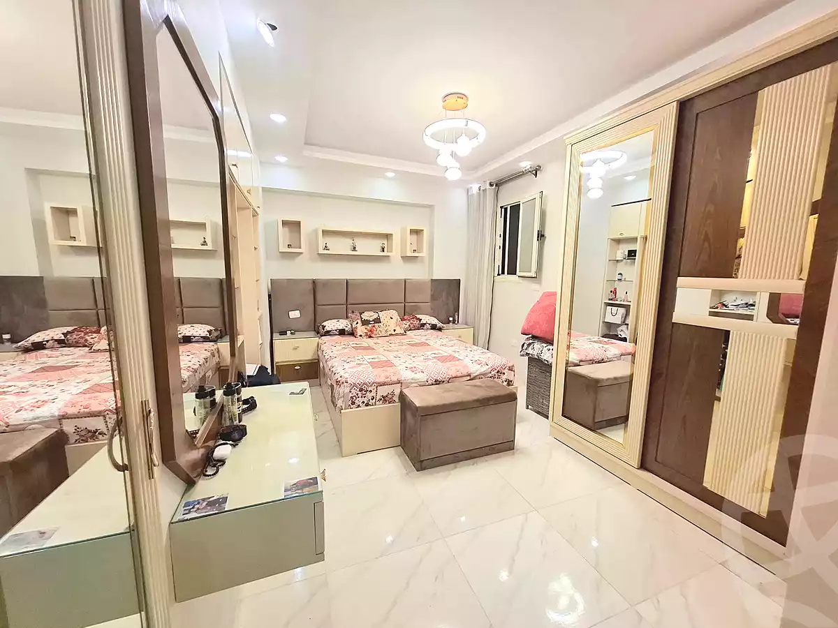 https://aqarmap.com.eg/ar/listing/7239573-for-sale-alexandria-sydy-bshr-sydy-bshr-bhry