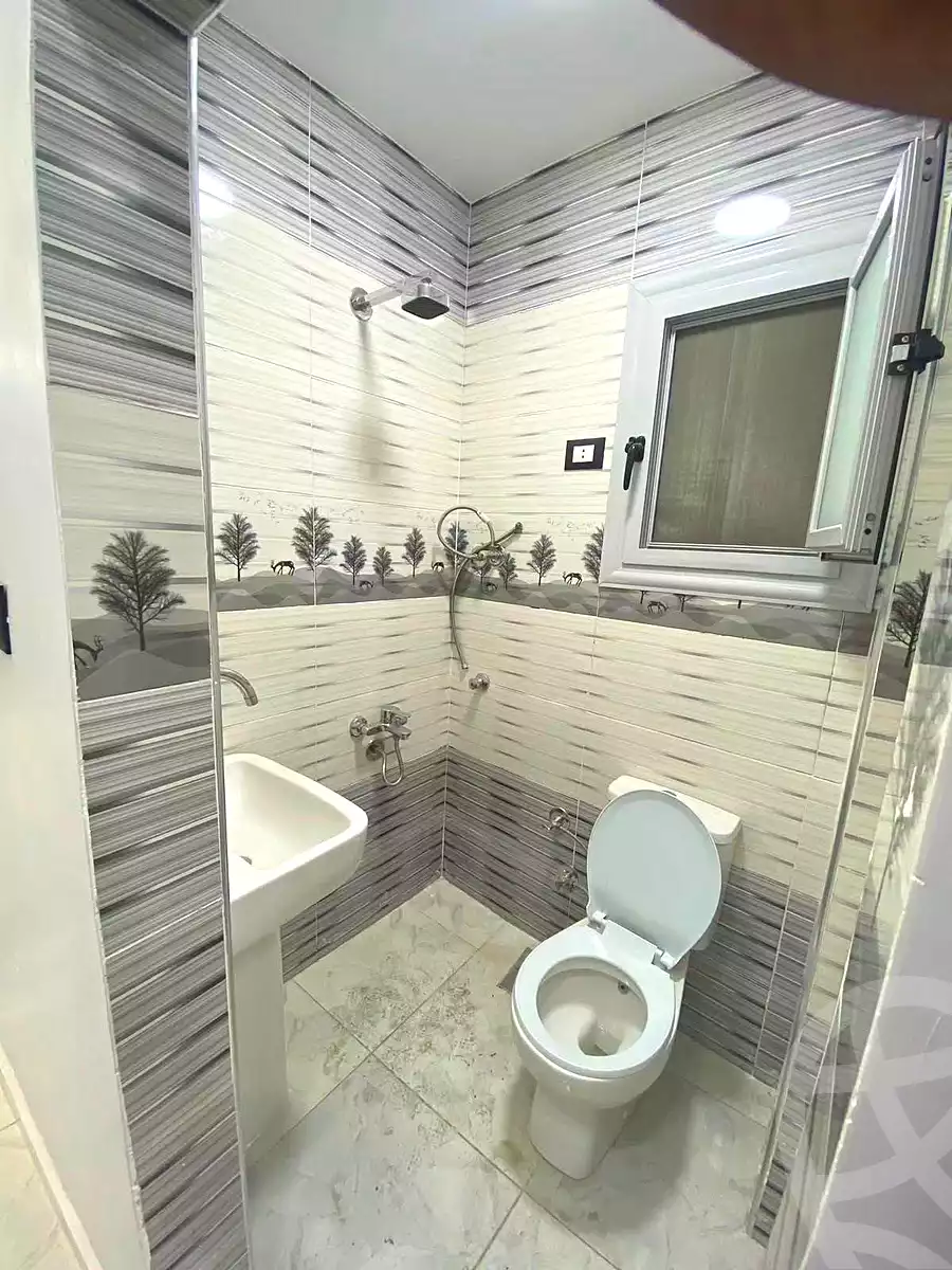 https://aqarmap.com.eg/ar/listing/7239773-for-sale-alexandria-bahray-el-anfoshy-sidi-abou-el-abbas-st
