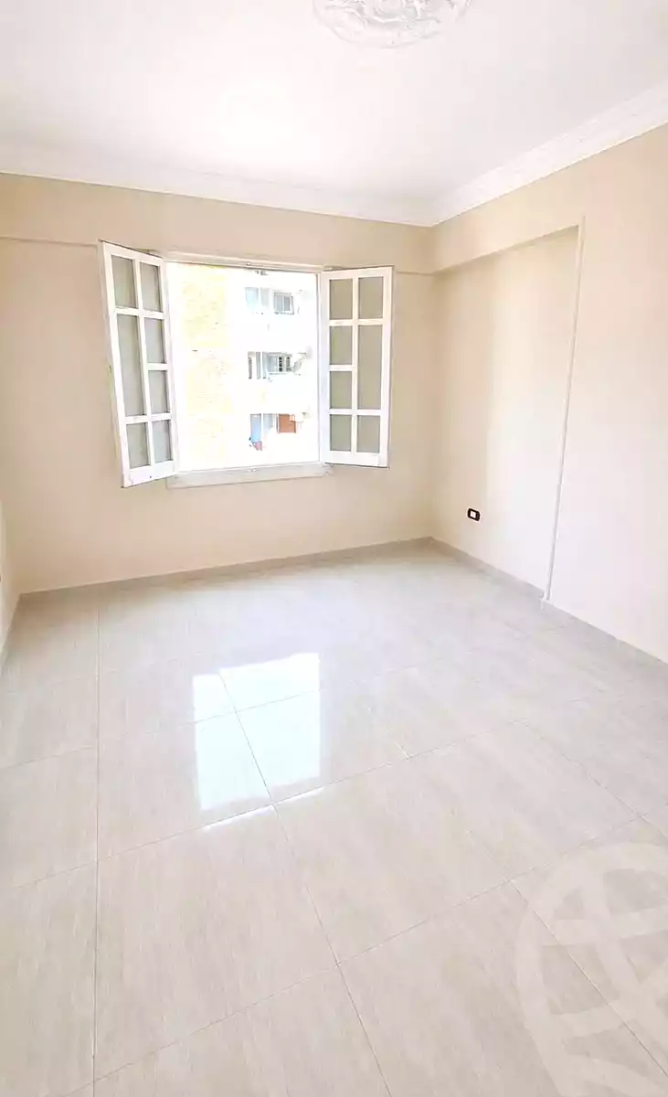 https://aqarmap.com.eg/ar/listing/7239778-for-sale-alexandria-el-mandara