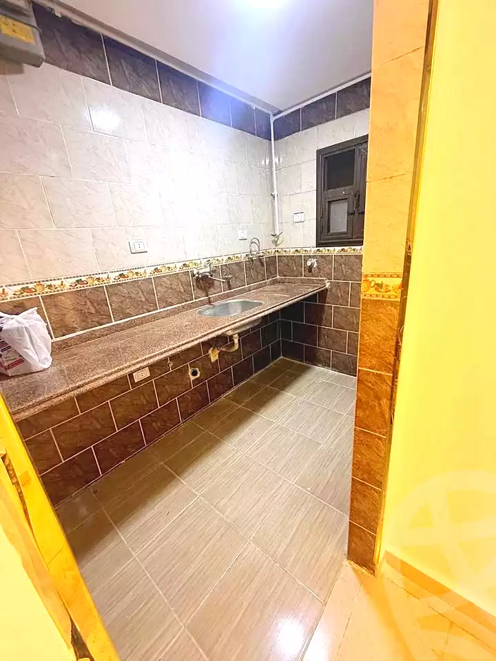 https://aqarmap.com.eg/ar/listing/7229838-for-sale-alexandria-sydy-bshr-sydy-bshr-bhry-gamal-abd-el-nasir-st