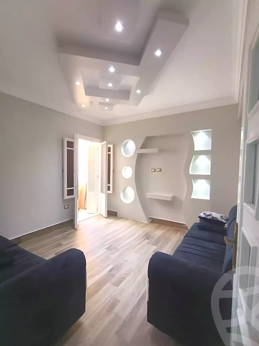 https://aqarmap.com.eg/en/listing/7229272-for-rent-alexandria-al-agamy-el-hanouvel