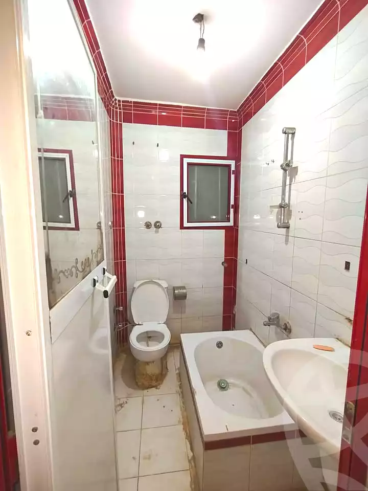 https://aqarmap.com.eg/ar/listing/7240370-for-sale-alexandria-lsywf-el-falki-street-16-el-eslah