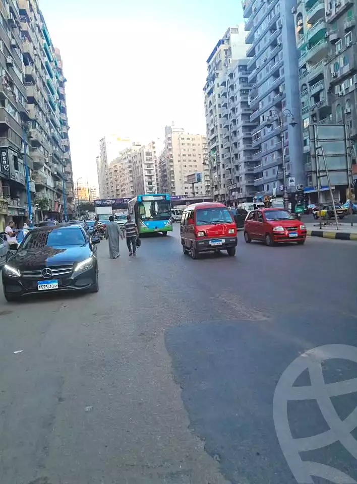 https://aqarmap.com.eg/ar/listing/7240452-for-sale-alexandria-el-asafra-shr-45