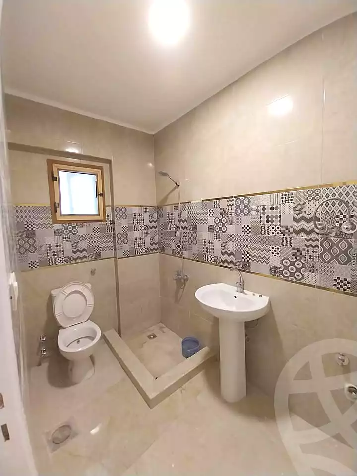 https://aqarmap.com.eg/ar/listing/7240630-for-rent-alexandria-sydy-bshr-sydy-bshr-bhry-shr-mhmwd-l-yswy