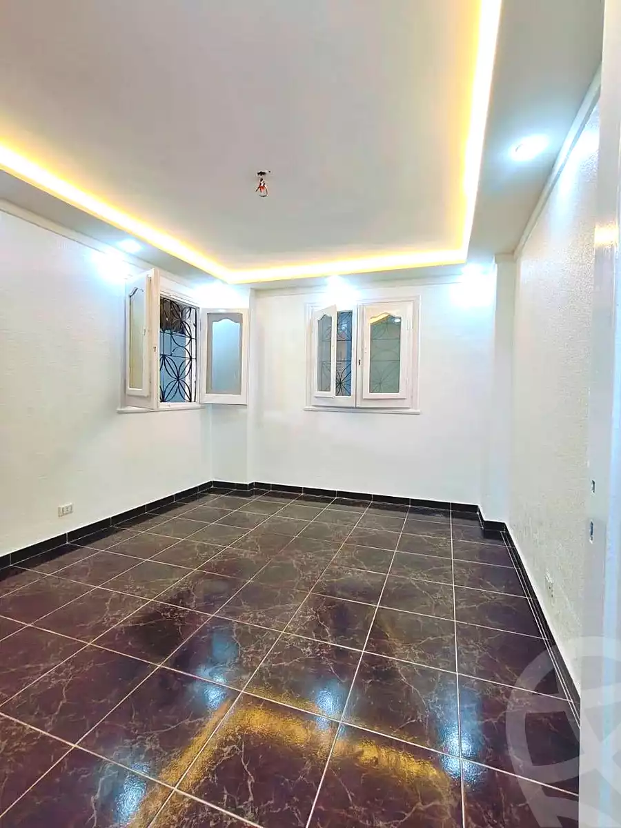 https://aqarmap.com.eg/ar/listing/7240942-for-sale-alexandria-al-agamy-shataa-el-nakheel