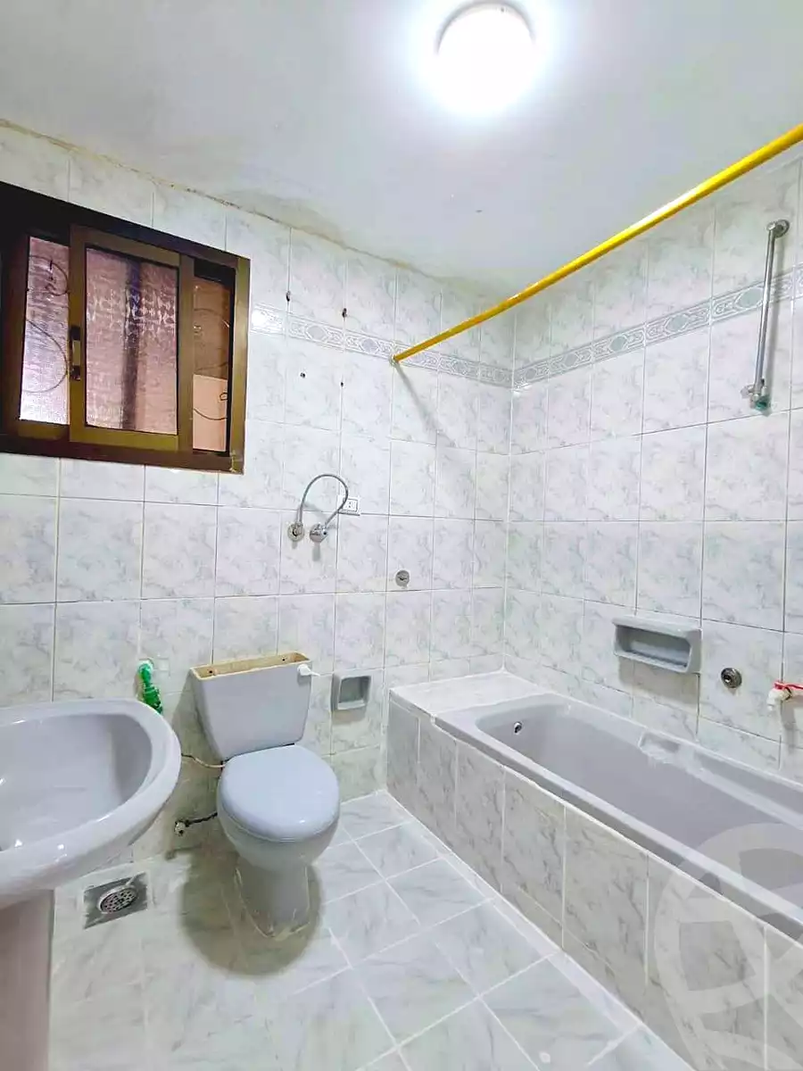 https://aqarmap.com.eg/ar/listing/7240942-for-sale-alexandria-al-agamy-shataa-el-nakheel