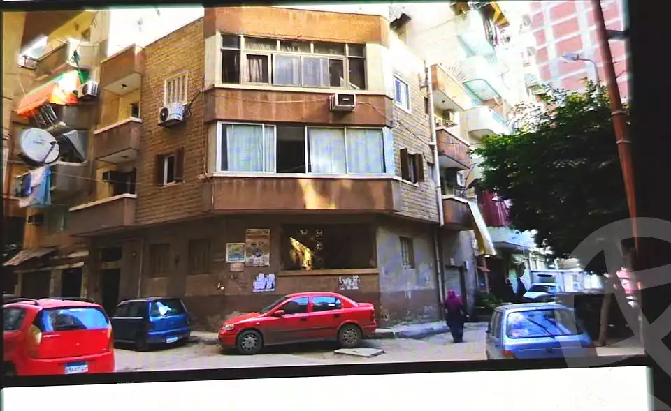 https://aqarmap.com.eg/ar/listing/7241138-for-sale-alexandria-ganaklis