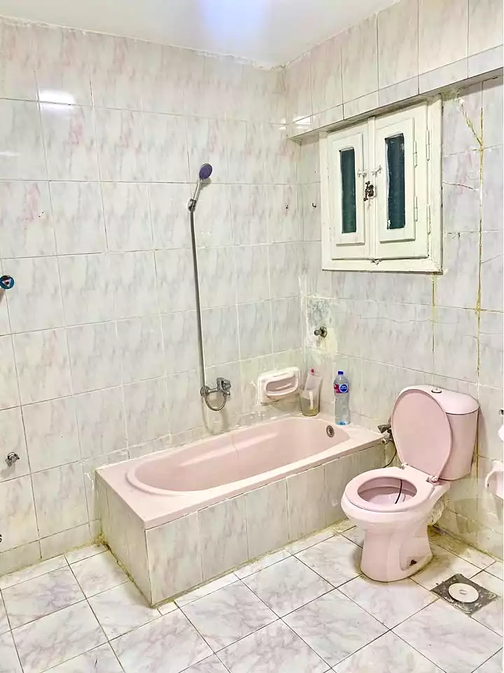 https://aqarmap.com.eg/en/listing/7241611-for-sale-alexandria-al-agamy-shataa-el-nakheel