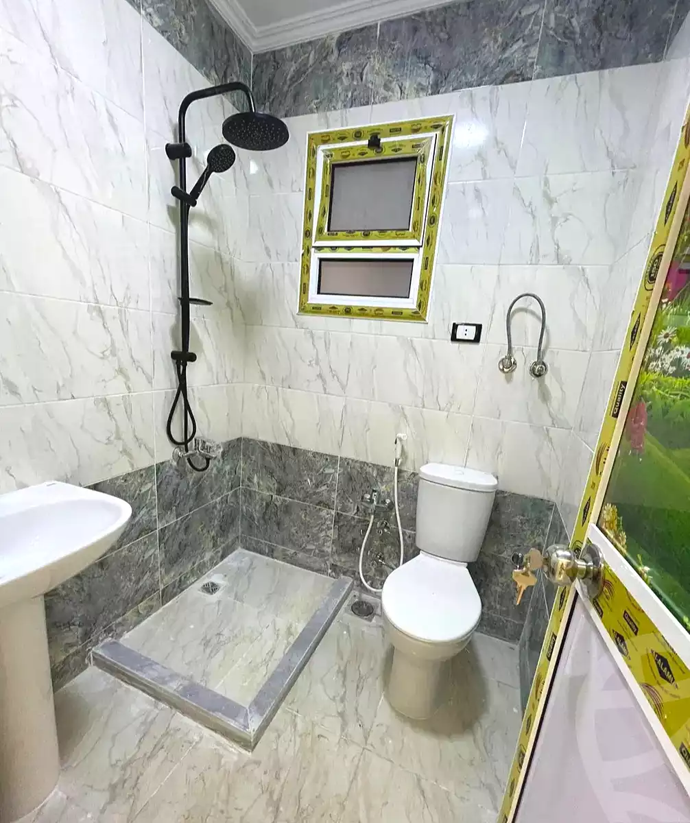 https://aqarmap.com.eg/en/listing/7241708-for-sale-alexandria-sydy-bshr-sydy-bshr-qbly