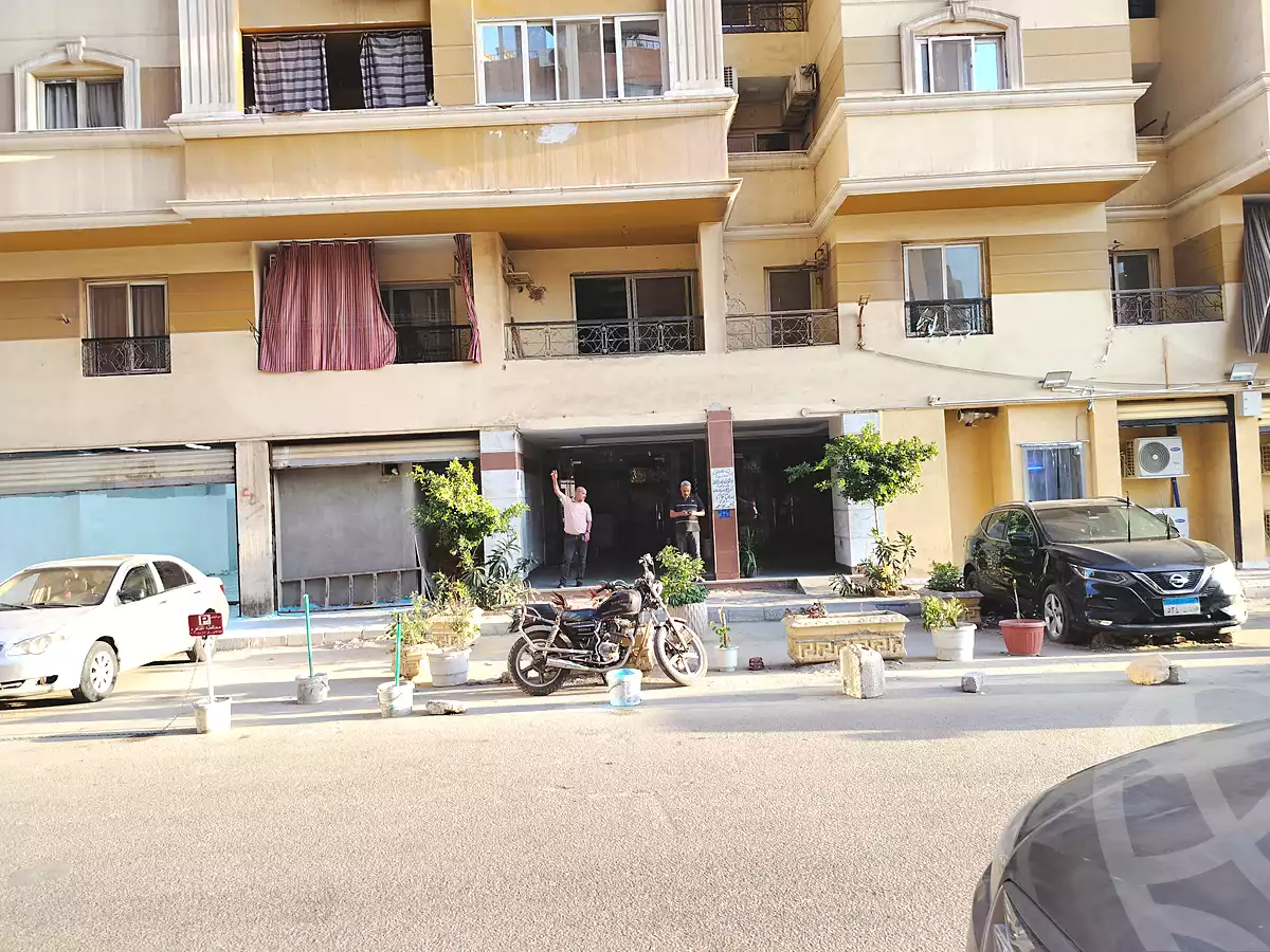 https://aqarmap.com.eg/ar/listing/7241817-for-sale-cairo-hadayek-el-koba-teraat-al-gabal-st