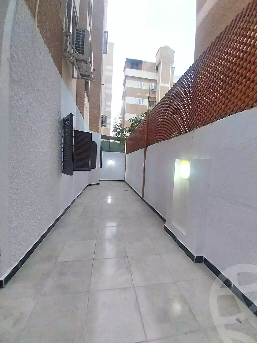 https://aqarmap.com.eg/en/listing/7241853-for-sale-alexandria-al-agamy