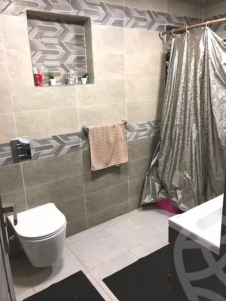 https://aqarmap.com.eg/ar/listing/7242271-for-sale-cairo-ain-shams-jsr-lswys