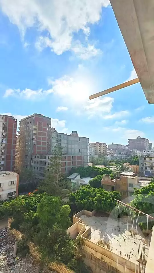 https://aqarmap.com.eg/ar/listing/7242269-for-sale-alexandria-al-agamy-el-hanouvel-al-haded-we-al-soulb-st