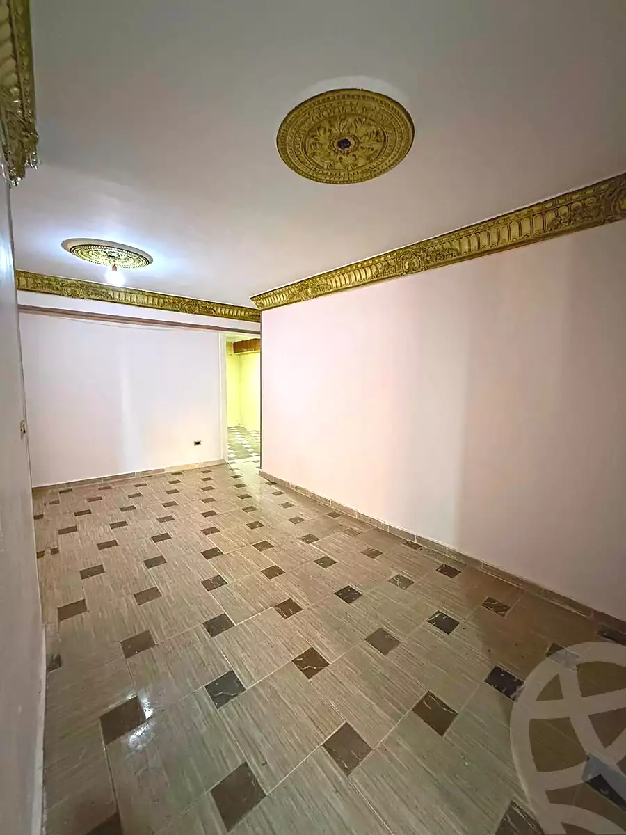 https://aqarmap.com.eg/ar/listing/7242355-for-sale-alexandria-el-mandara-alex-el-mandara-bahri-sidi-kamal-st