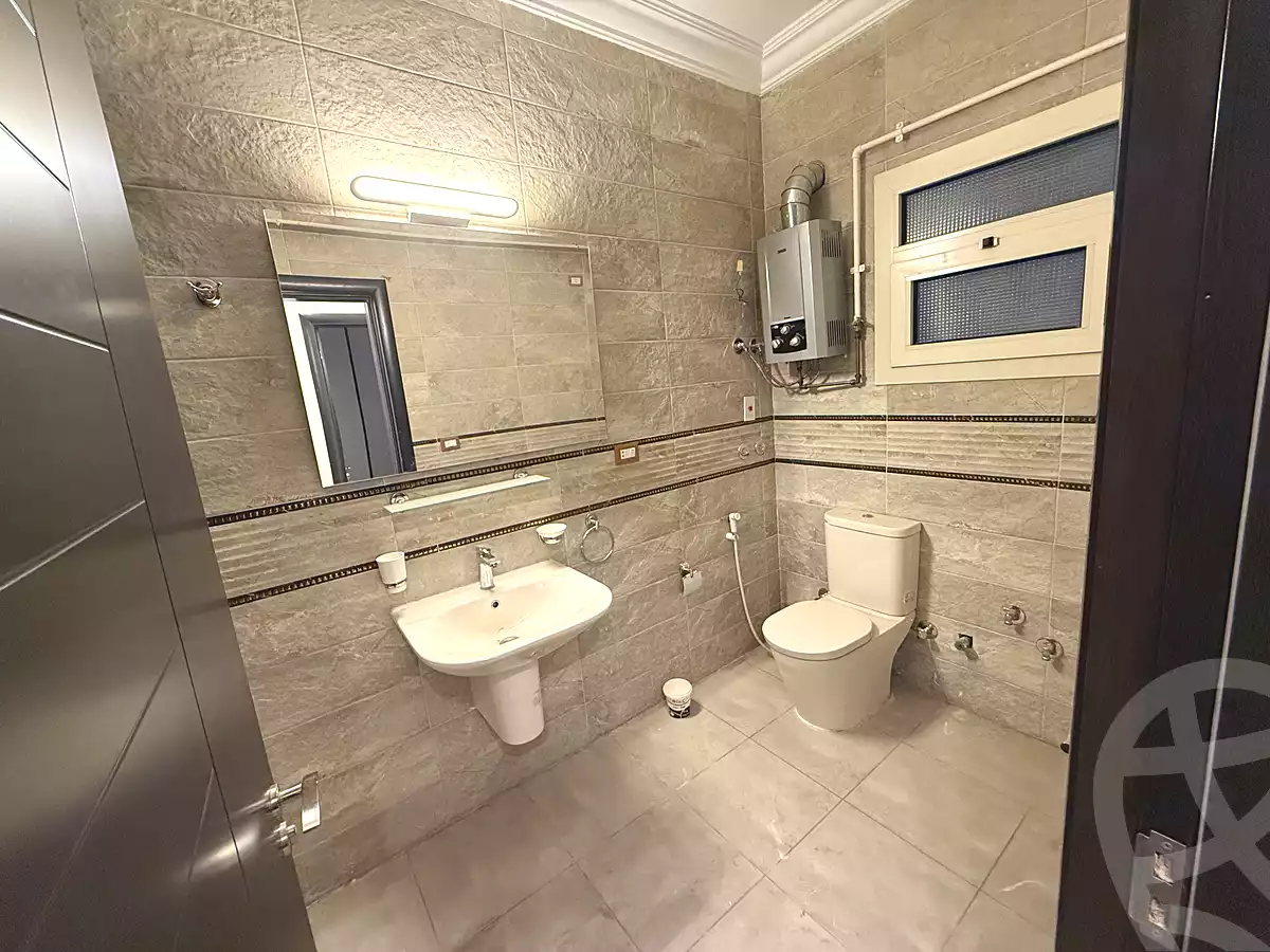 https://aqarmap.com.eg/ar/listing/7242857-for-rent-cairo-new-cairo-el-ahyaa-fifth-neighborhood-akhnaton-st