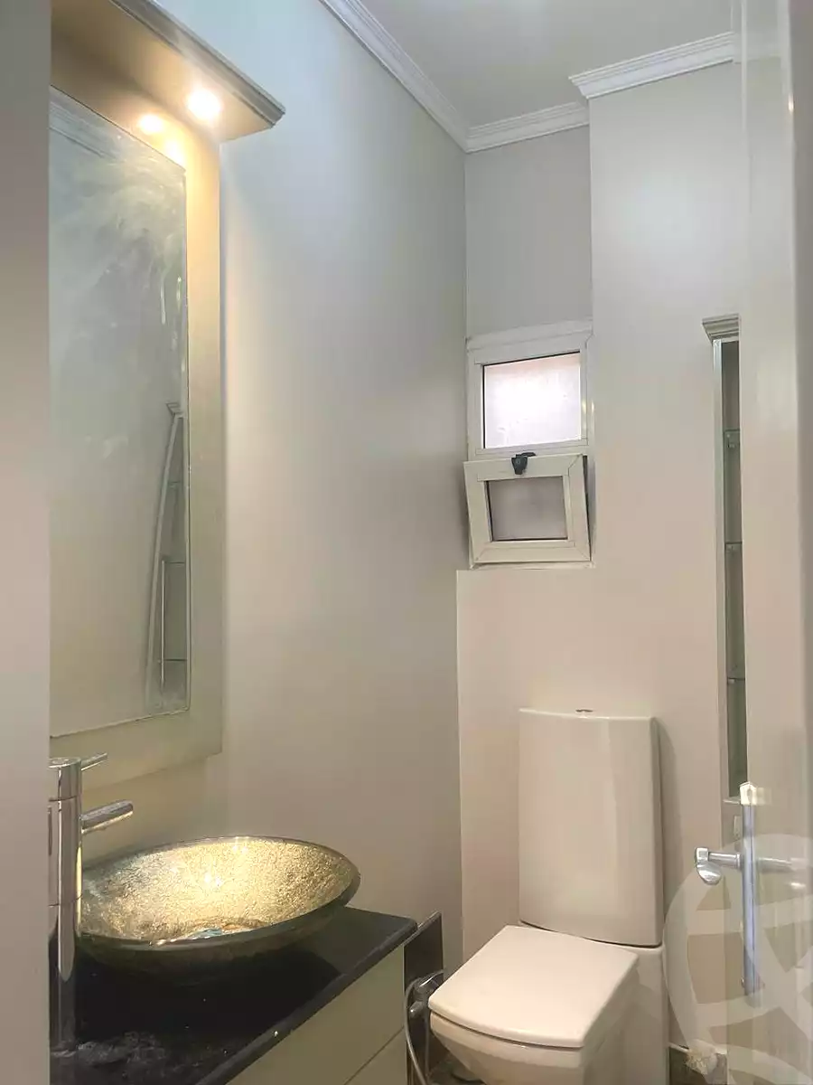 https://aqarmap.com.eg/ar/listing/7242921-for-sale-cairo-new-cairo-ganob-el-akadamiya-south-academy-a-al-mekdad-ibn-omar-street