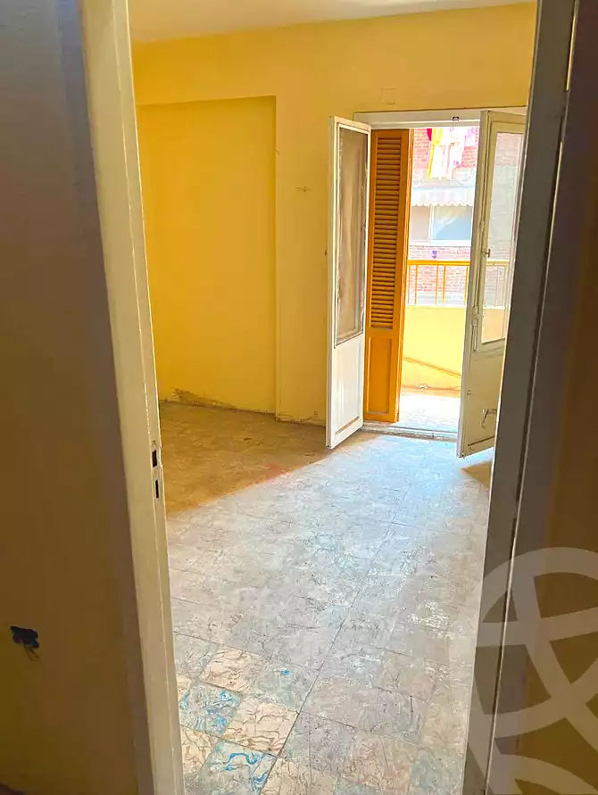 https://aqarmap.com.eg/ar/listing/7242944-for-sale-cairo-helwan-hadayek-helwan