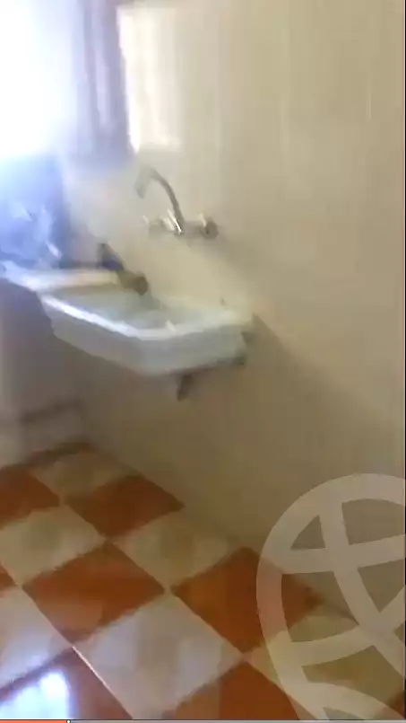 https://aqarmap.com.eg/ar/listing/7243157-for-sale-cairo-15th-of-may-mjwr-29