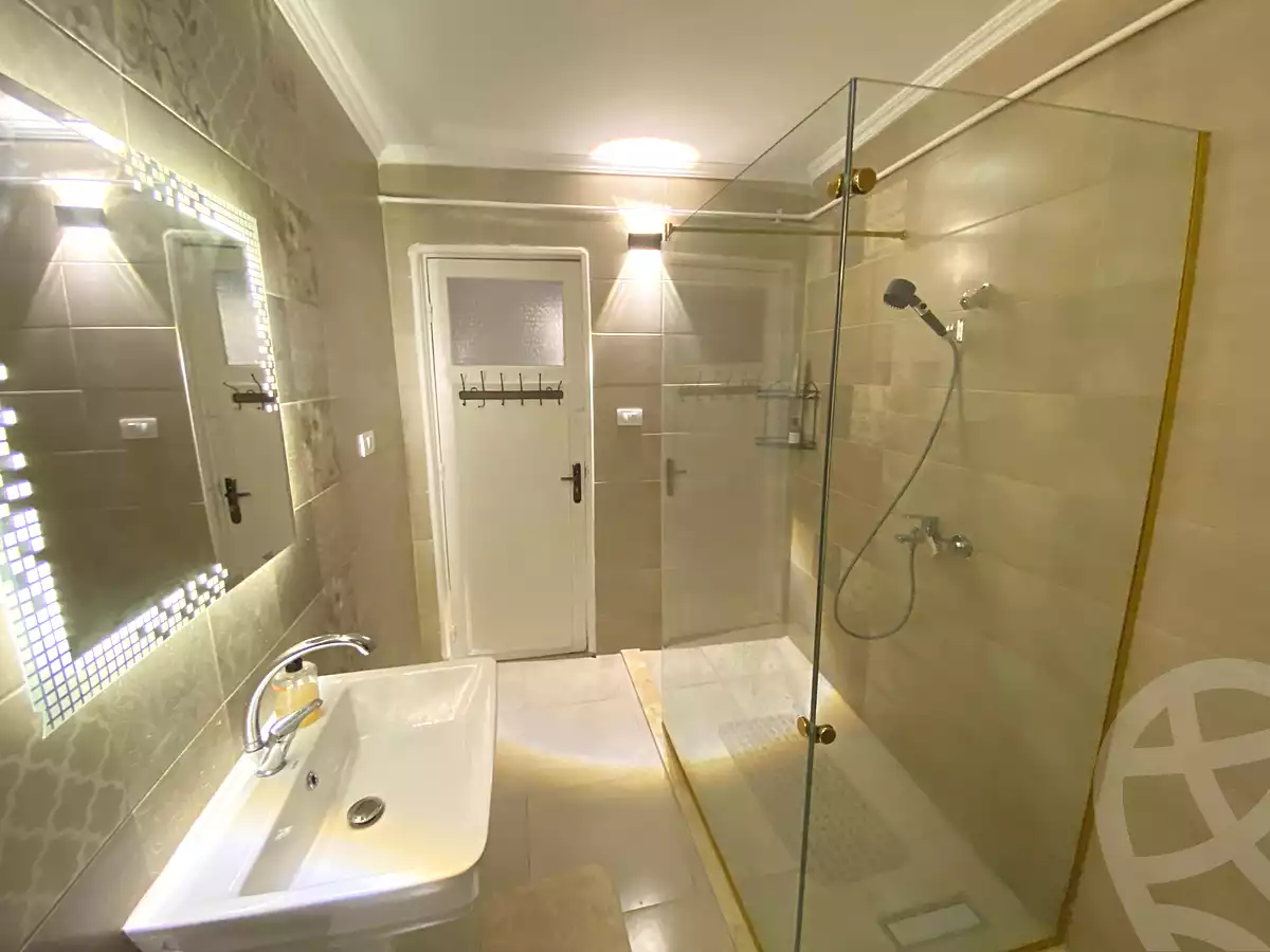 https://aqarmap.com.eg/en/listing/7242734-for-rent-cairo-6th-of-october-el-hay-el-motamyz