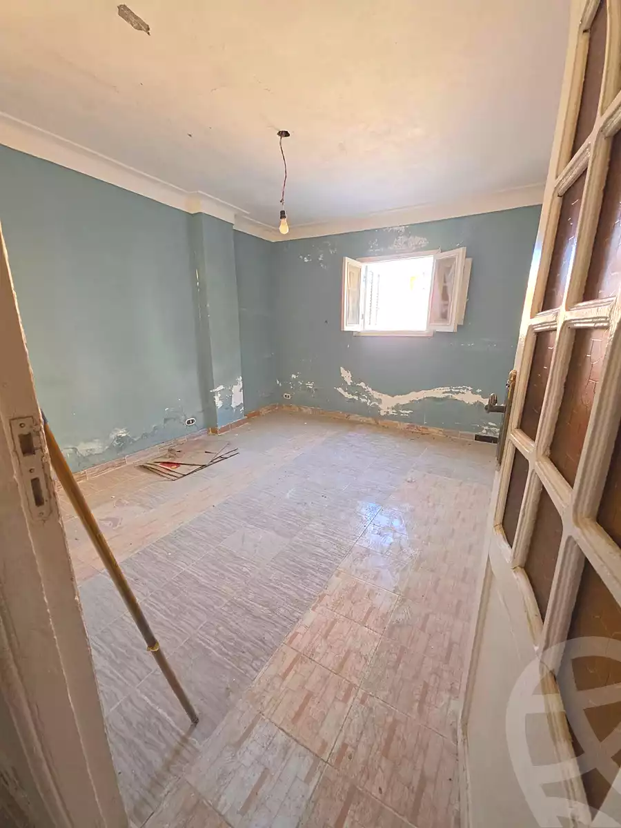 https://aqarmap.com.eg/en/listing/7243301-for-sale-alexandria-al-agamy-el-hanouvel-al-haded-we-al-soulb-st